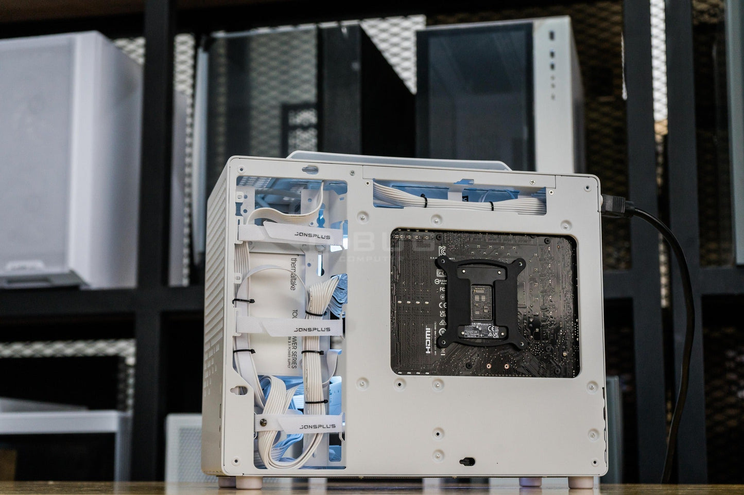Mozilla LV172 (คอมประกอบ) CPU INTEL i7-14700F / RTX5070 12GB | DBUG680528 D-BUG COMPUTER