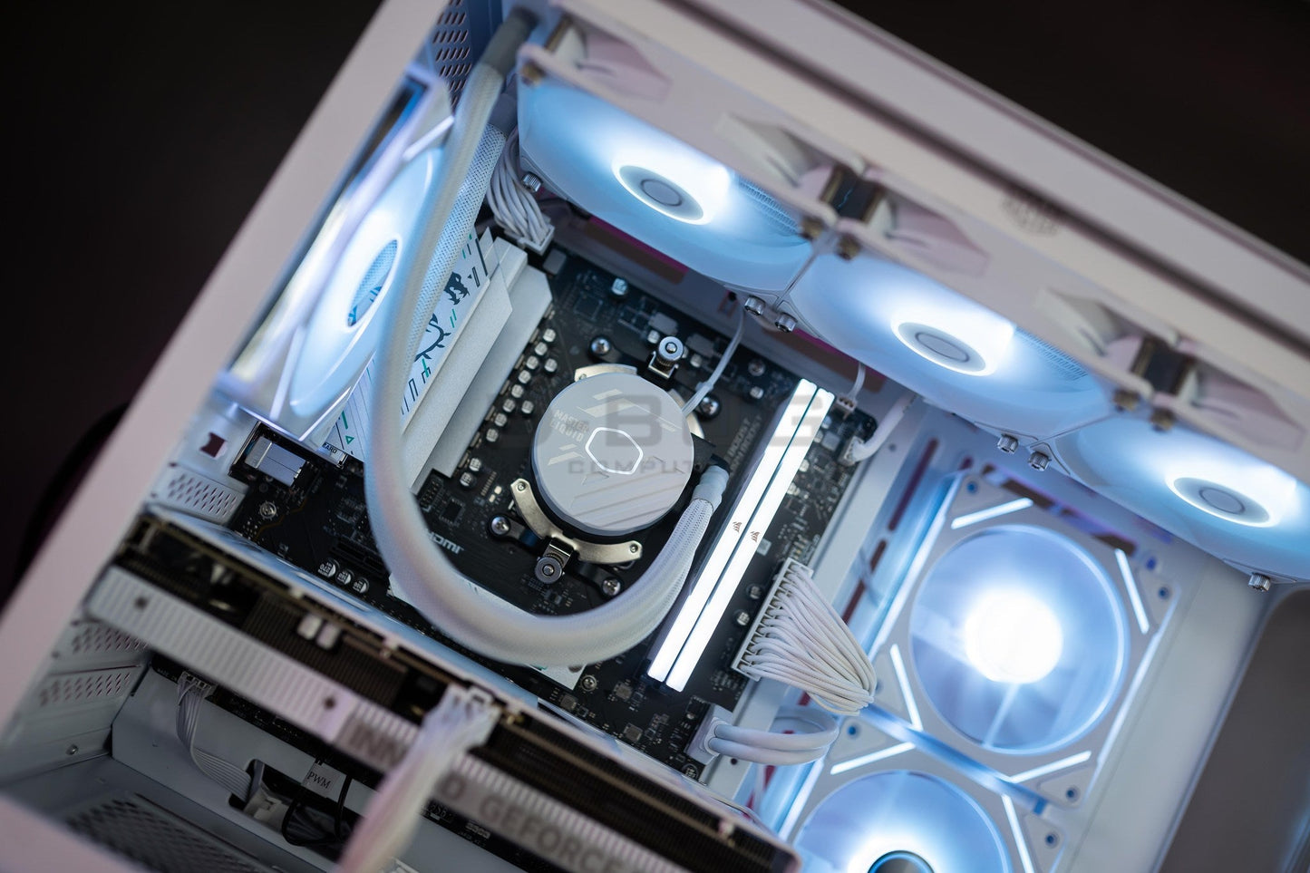 Mozilla LV223 (คอมประกอบ) CPU AMD RYZEN 7- 7800X3D /  RTX 5060 TI TWIN X2 WHITE  16GB GDDR7 | DBUG681014 D-BUG COMPUTER