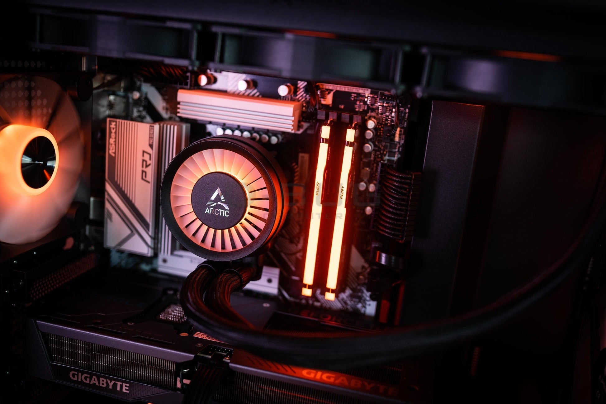 Mozilla LV226 (คอมประกอบ) CPU CORE I5-14400F /  RTX 5070 EAGLE OC SFF 12GB | DBUG681018 D-BUG COMPUTER
