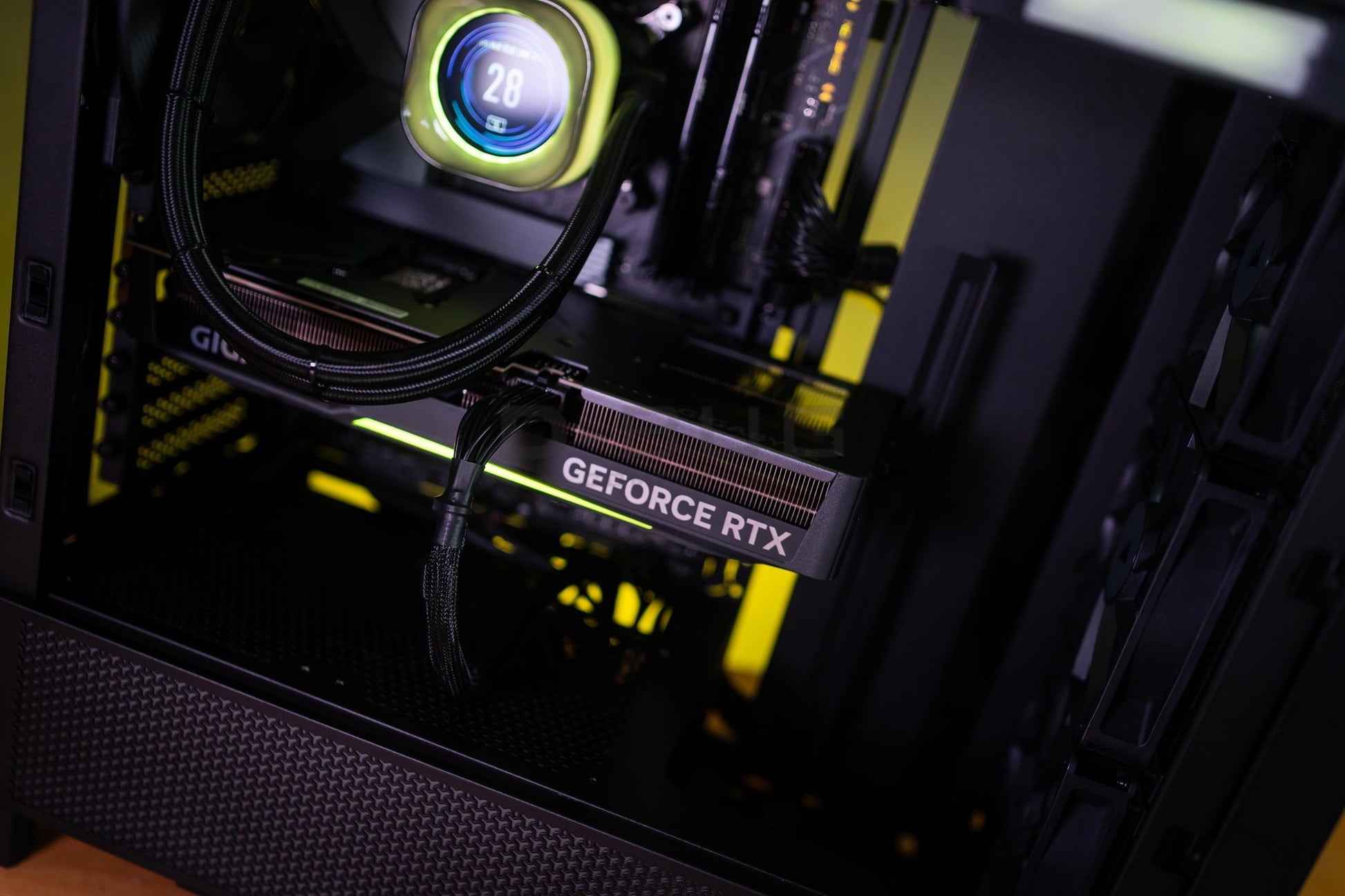 Mozilla LV228 (คอมประกอบ) CPU Intel Core ULTRA 7 265K  / RTX5070 TI WFOC SFF 16GB | DBUG681020 D-BUG COMPUTER