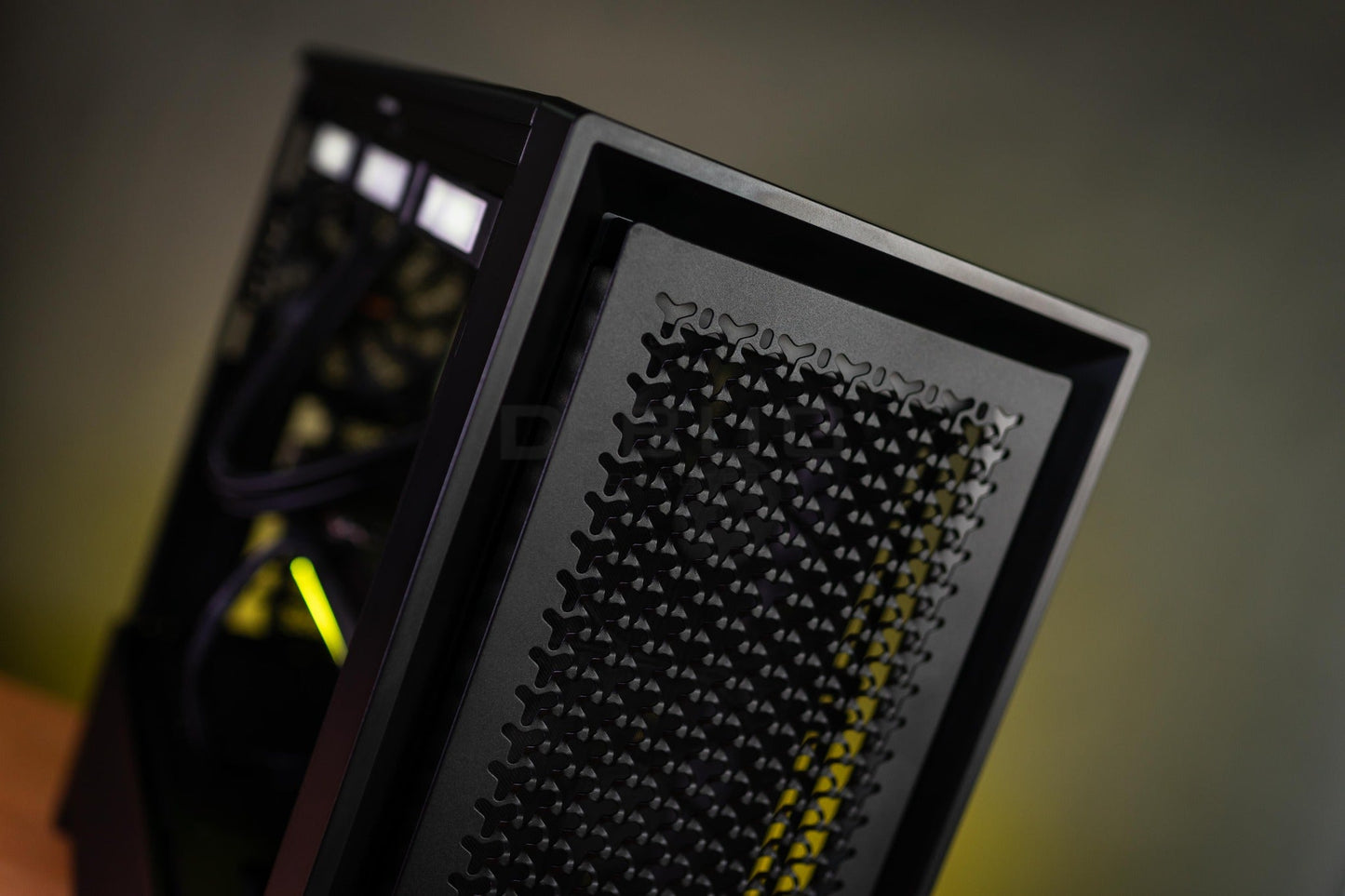 Mozilla LV228 (คอมประกอบ) CPU Intel Core ULTRA 7 265K  / RTX5070 TI WFOC SFF 16GB | DBUG681020 D-BUG COMPUTER