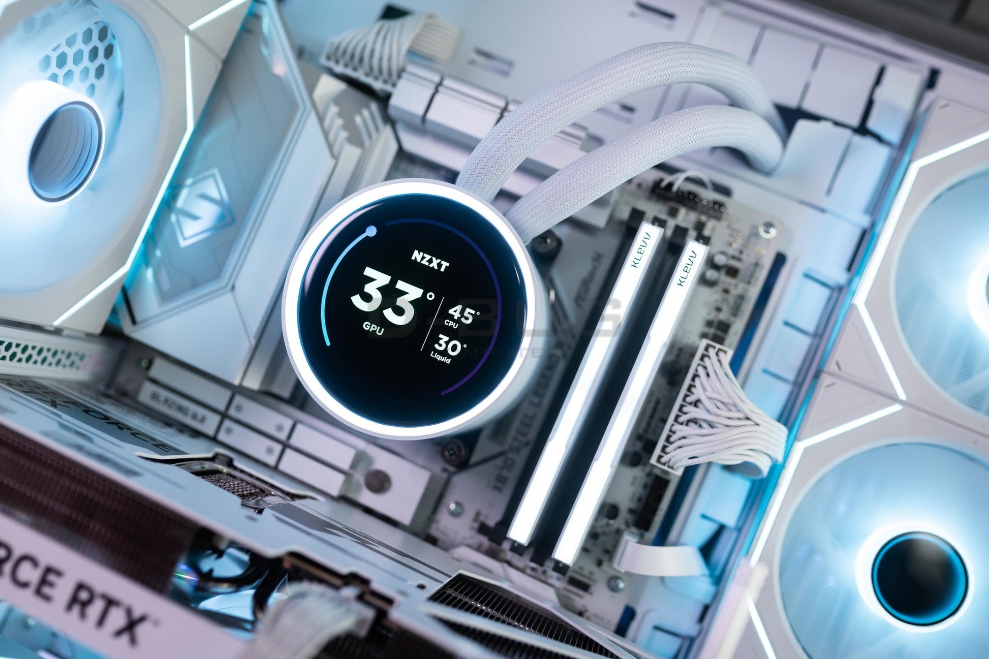 Mozilla LV230 (คอมประกอบ) CPU AMD RYZEN 7 9800X3D  /  RTX 5070 TI EX GAMER 1-CLICK OC WHITE   | DBUG681022 D-BUG COMPUTER