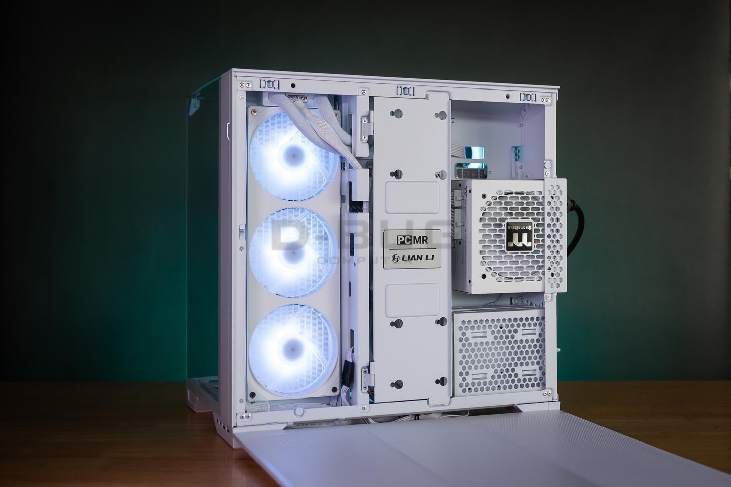 Mozilla LV230 (คอมประกอบ) CPU AMD RYZEN 7 9800X3D  /  RTX 5070 TI EX GAMER 1-CLICK OC WHITE   | DBUG681022 D-BUG COMPUTER