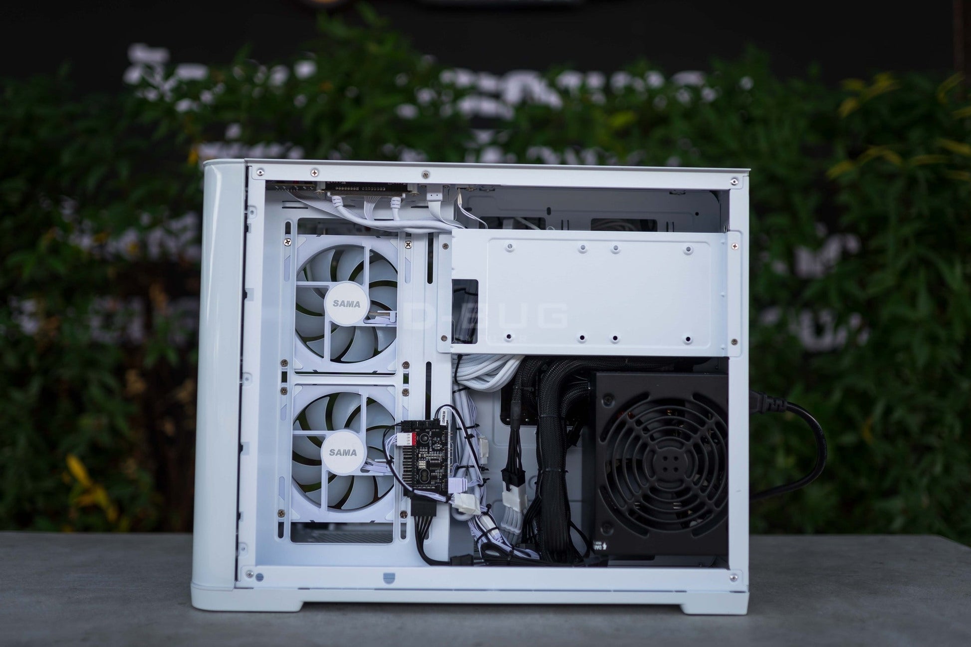 Mozilla LV162 (คอมประกอบ) CPU INTEL i5-14500  / RTX4060 8GB. WHITE  | DBUG680404 D-BUG COMPUTER