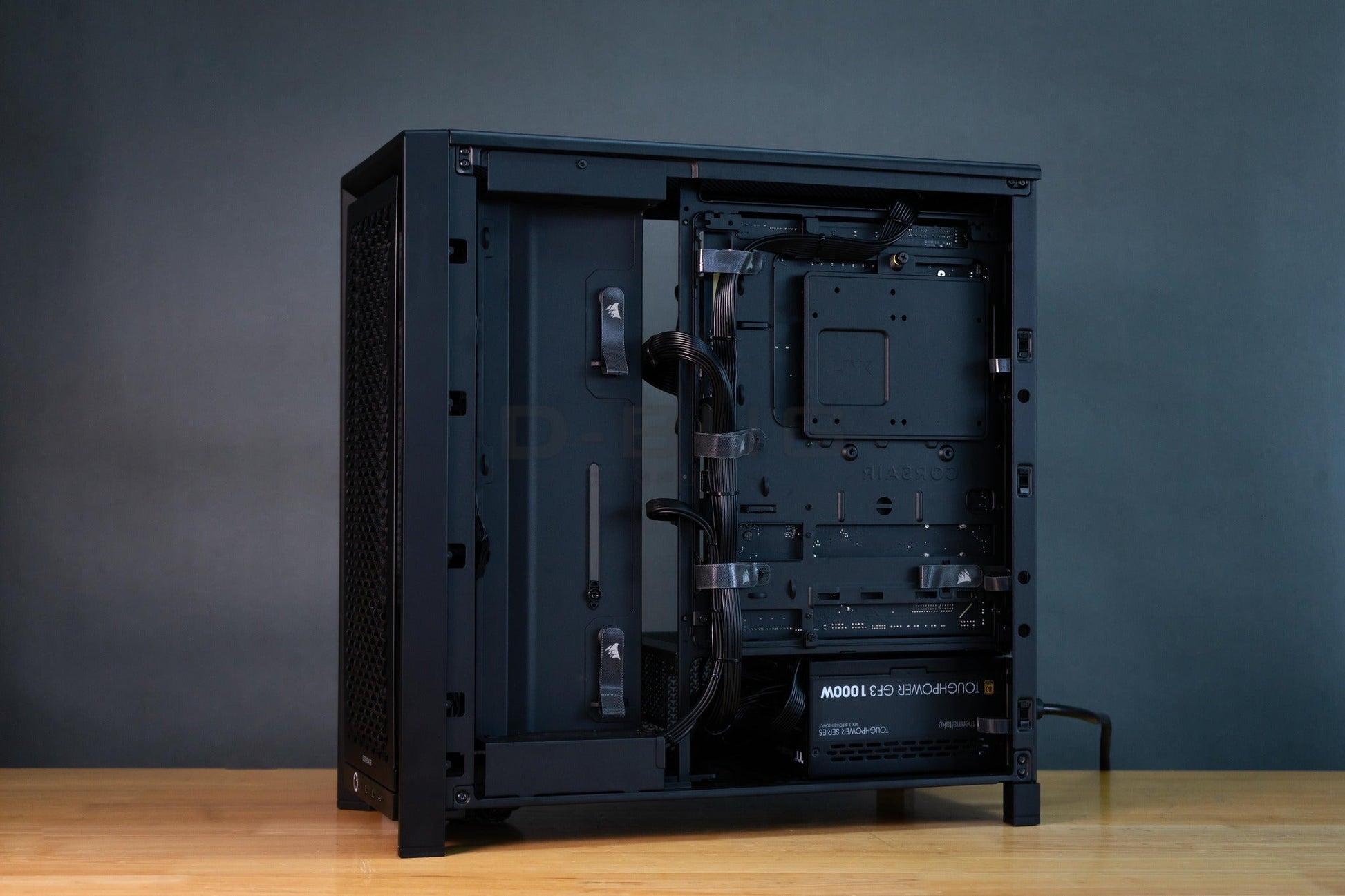 Mozilla LV216 (คอมประกอบ) CPU INTEL CORE ULTRA 9 285K  /  MSI RTX5060 VENTUS OC 8GB  | DBUG680914 D-BUG COMPUTER