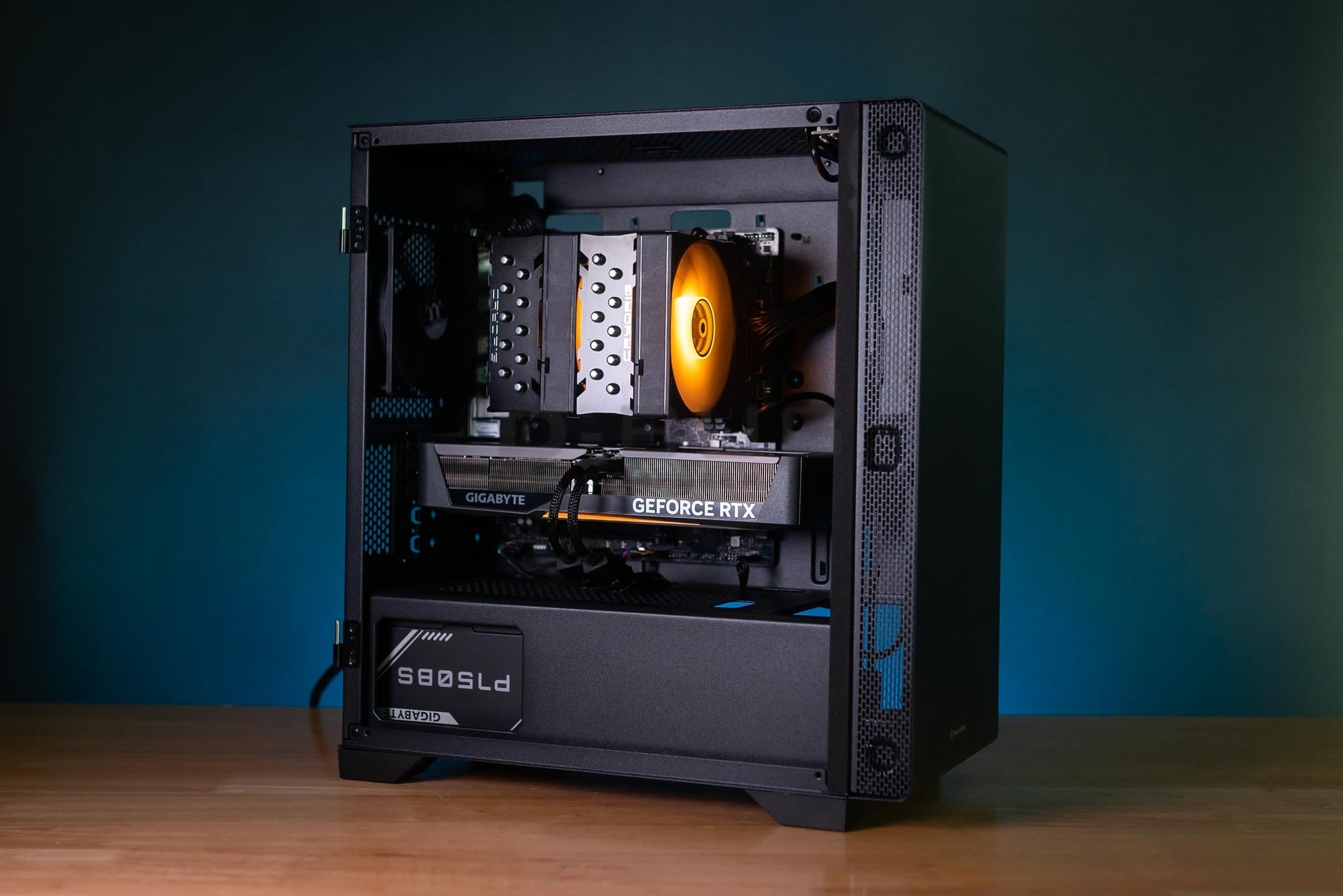Mozilla LV217 (คอมประกอบ) AMD Ryzen 7 9800X3D  /  RTX5070 12GB WF OC  | DBUG680923 D-BUG COMPUTER