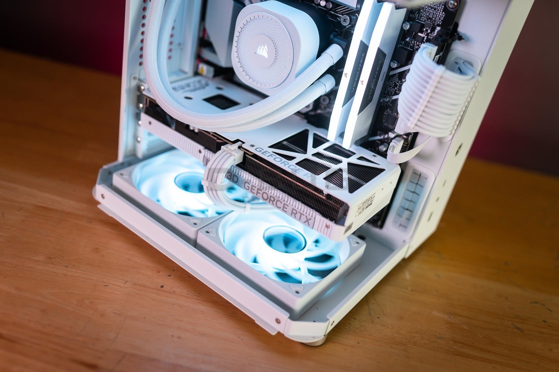Mozilla LV221 (คอมประกอบ) CPU INTEL CORE I5 14500 / RTX5060 TI OC X2 WHITE 16GB | DBUG681005 D-BUG COMPUTER