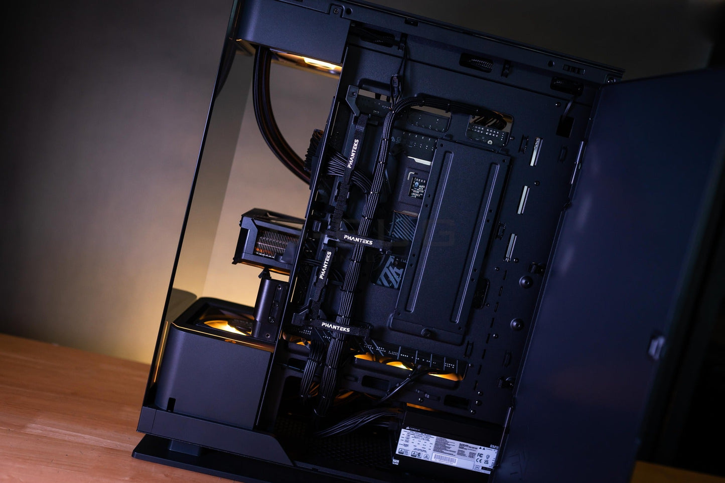 Mozilla LV220 (คอมประกอบ) CPU INTEL CORE Ultra 9-285K  /  RTX 5070 TI 16GB  | DBUG681004 D-BUG COMPUTER