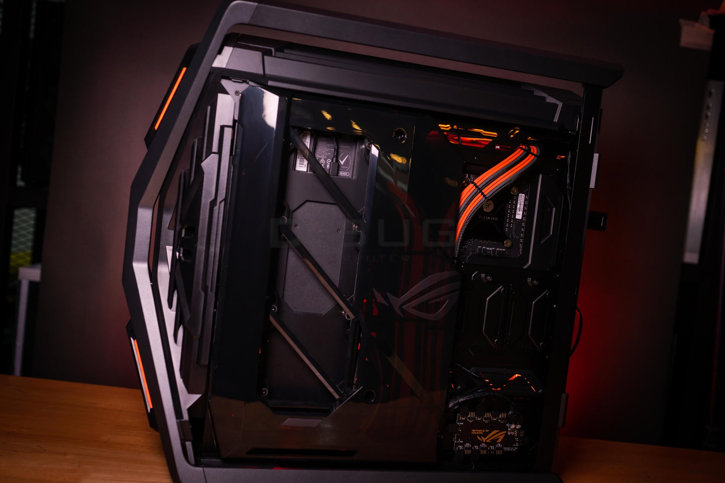 VIBRA LV21 (คอมระบบน้ำเปิด) INTEL Core Ultra 9-285K /RTX5090 ASTRAL OC 32GB  | DBUG681114